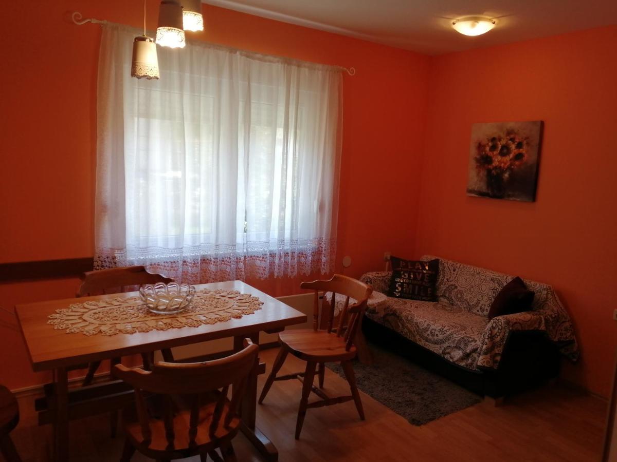 Vrhovine House Natali 아파트 외부 사진